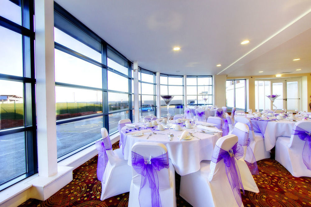 Menzies Silverlink Park South Shields Extérieur photo