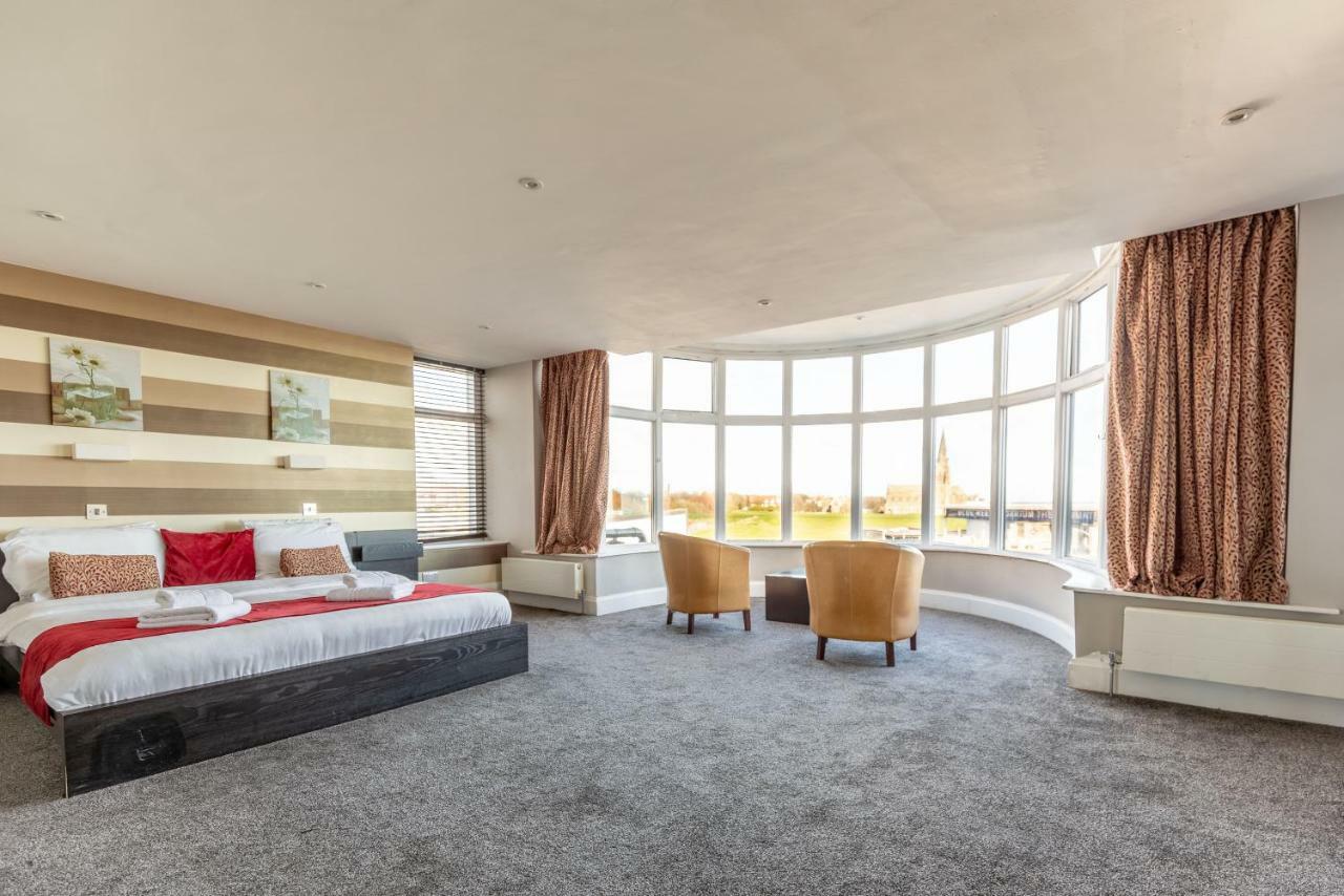Menzies Silverlink Park South Shields Extérieur photo